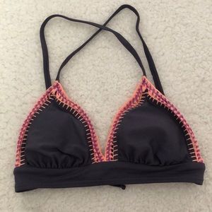 Super cute bikini top! Never worn. Size XS